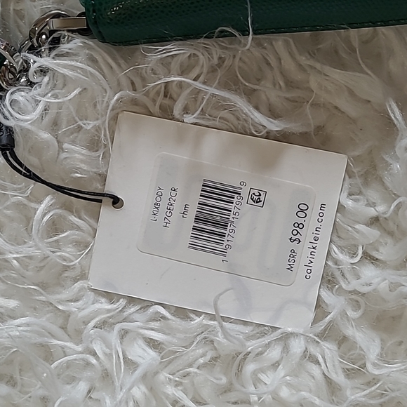 Calvin Klein Purse - Picture 3 of 7